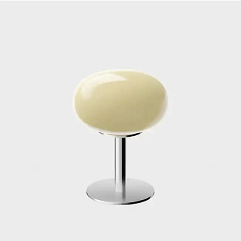 Lampe globe ovale en verre et pied chromé, rose ou jaune – Talloires, finition jaune beurre